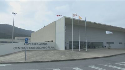 Henri Parot y Txapote se encuentran ya en la prisión de Álava