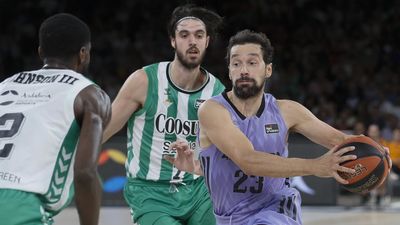 El Real Madrid, primer finalista de la Supercopa tras vencer al Betis 100-69