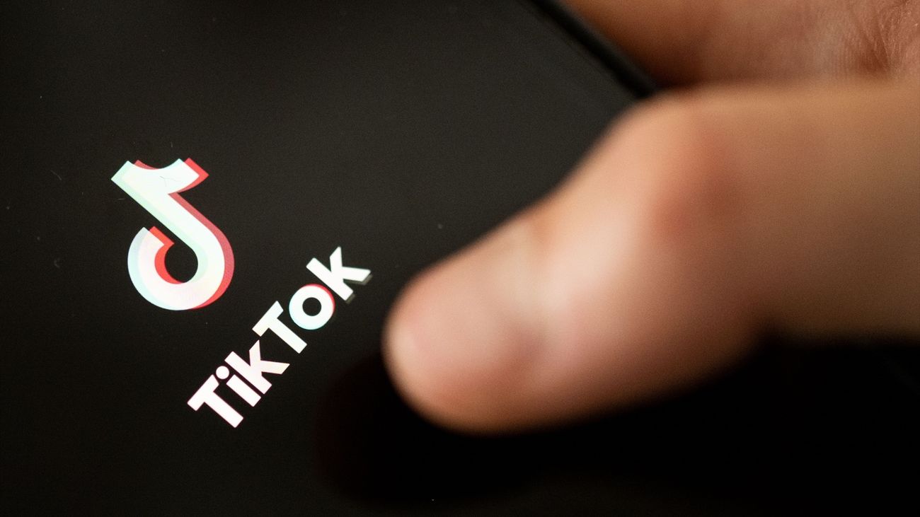 Reino Unido podría multar a TikTok
