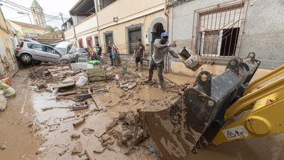 Un hombre muere arrastrado por el agua tras  una fuerte tromba de agua en Murcia