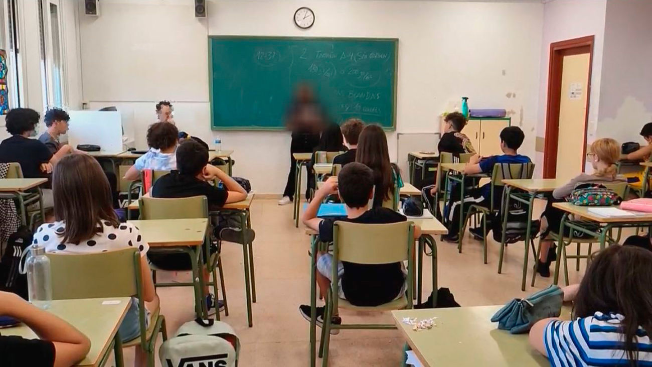 Arganda reparte casi un millón de  euros en becas escolares