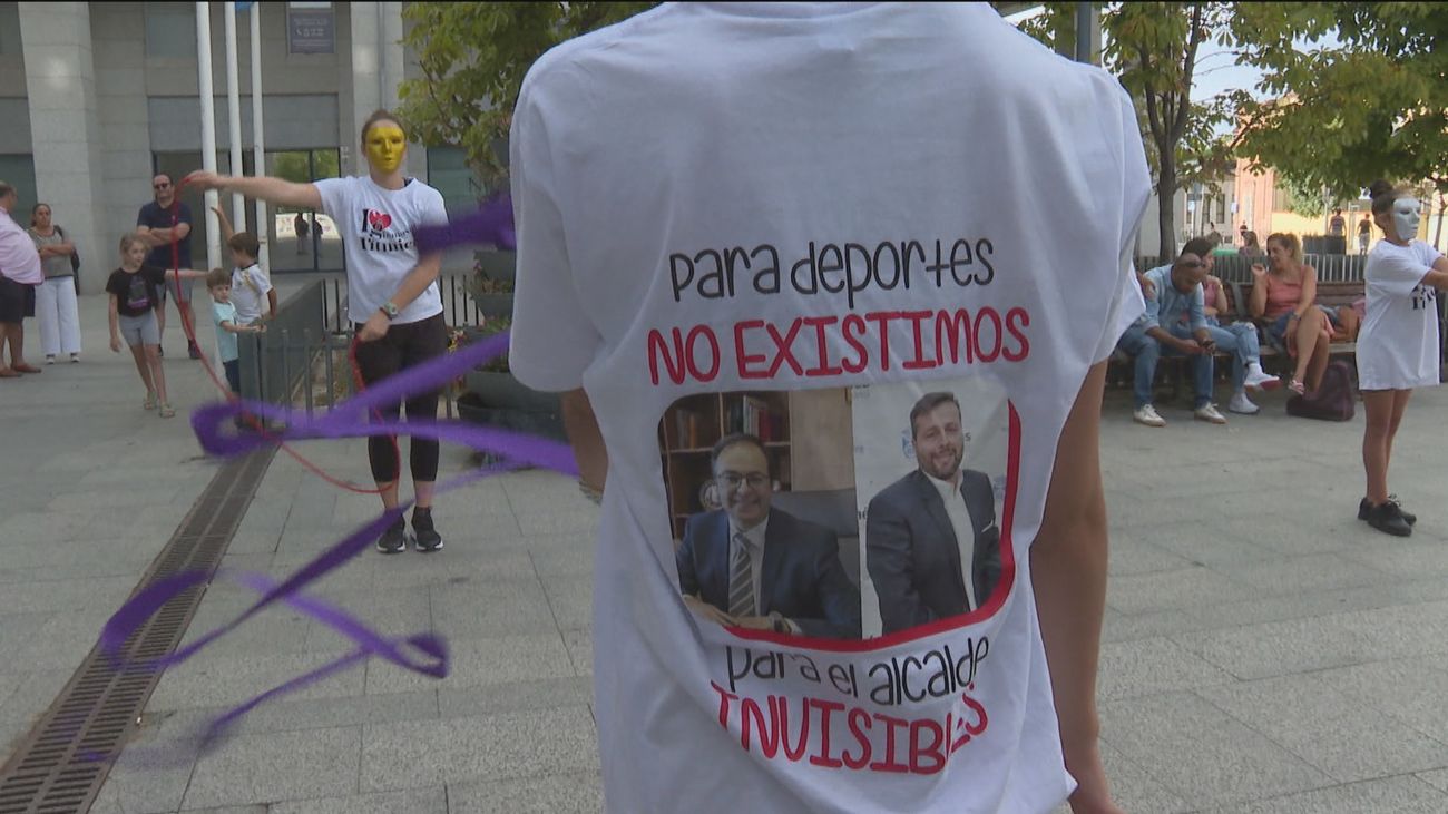 23 días entrenando gimnasia rítmica en las calles de Leganés