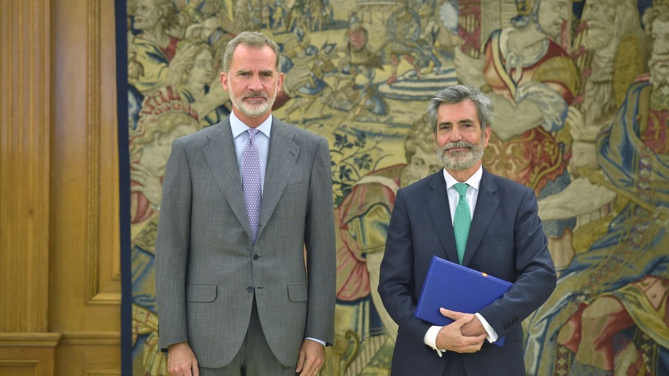 El rey Felipe VI recibe a Carlos Lesmes en la que puede ser su última audiencia como presidente del CGPJ