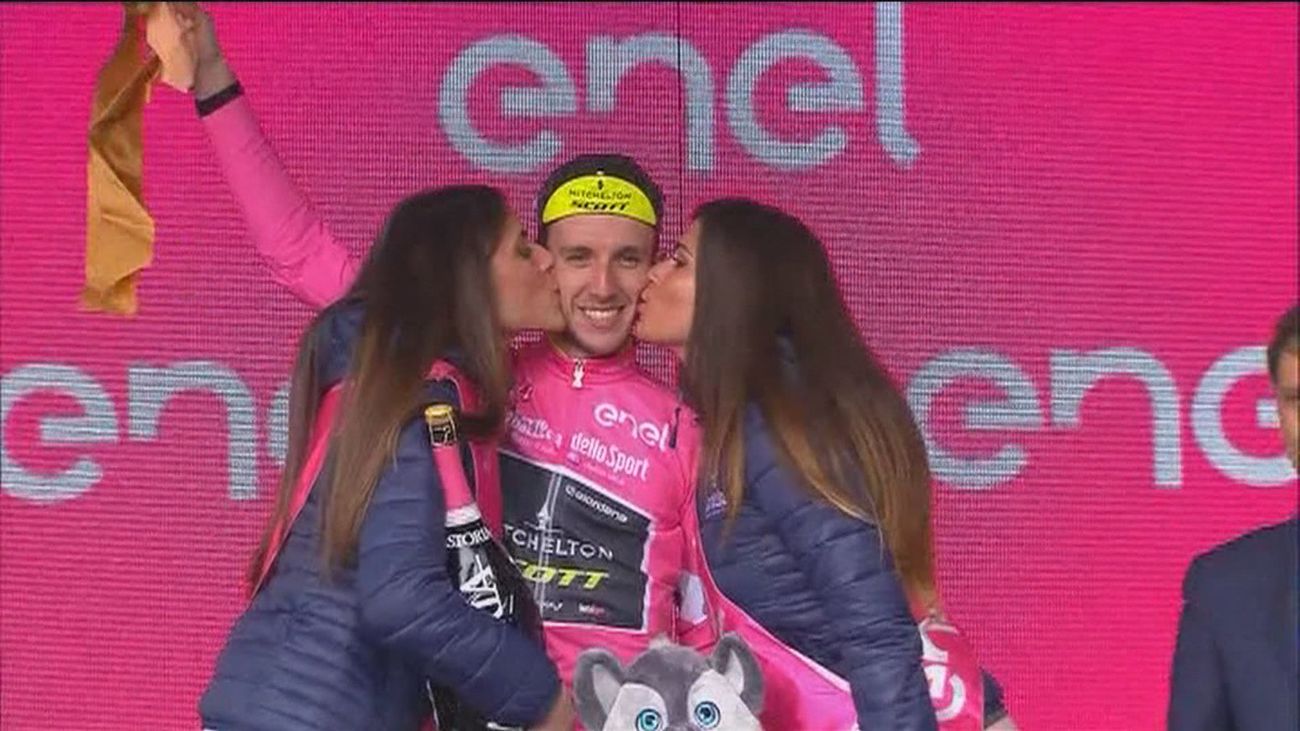 La presencia de modelos o azafatas en eventos deportivos, a debate