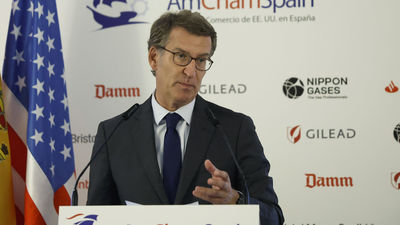 Feijóo acusa al Gobierno de poner la economía "al servicio de su ideología"
