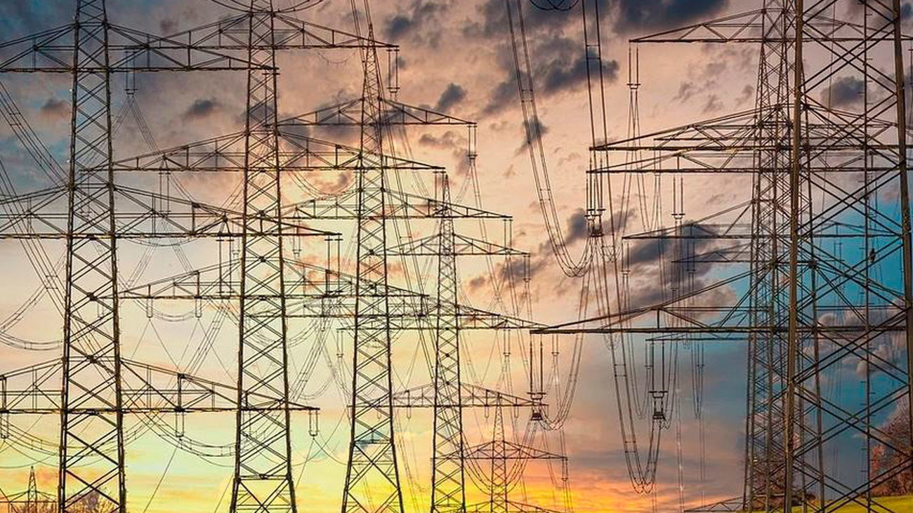Torres de distribución eléctrica