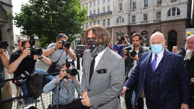 Una plataforma en 'streaming' estrena una película que recrea el juicio de Johnny Depp y Amber Heard