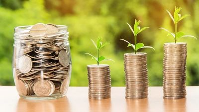 Crece el ahorro de las familias españolas pero por debajo del nivel de 2021