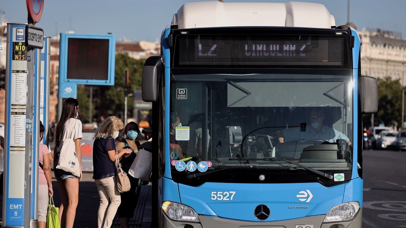 La EMT, premiada por impulsar la movilidad sostenible con sus días gratuitos