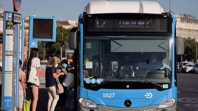 La EMT, premiada por impulsar la movilidad sostenible con sus días gratuitos