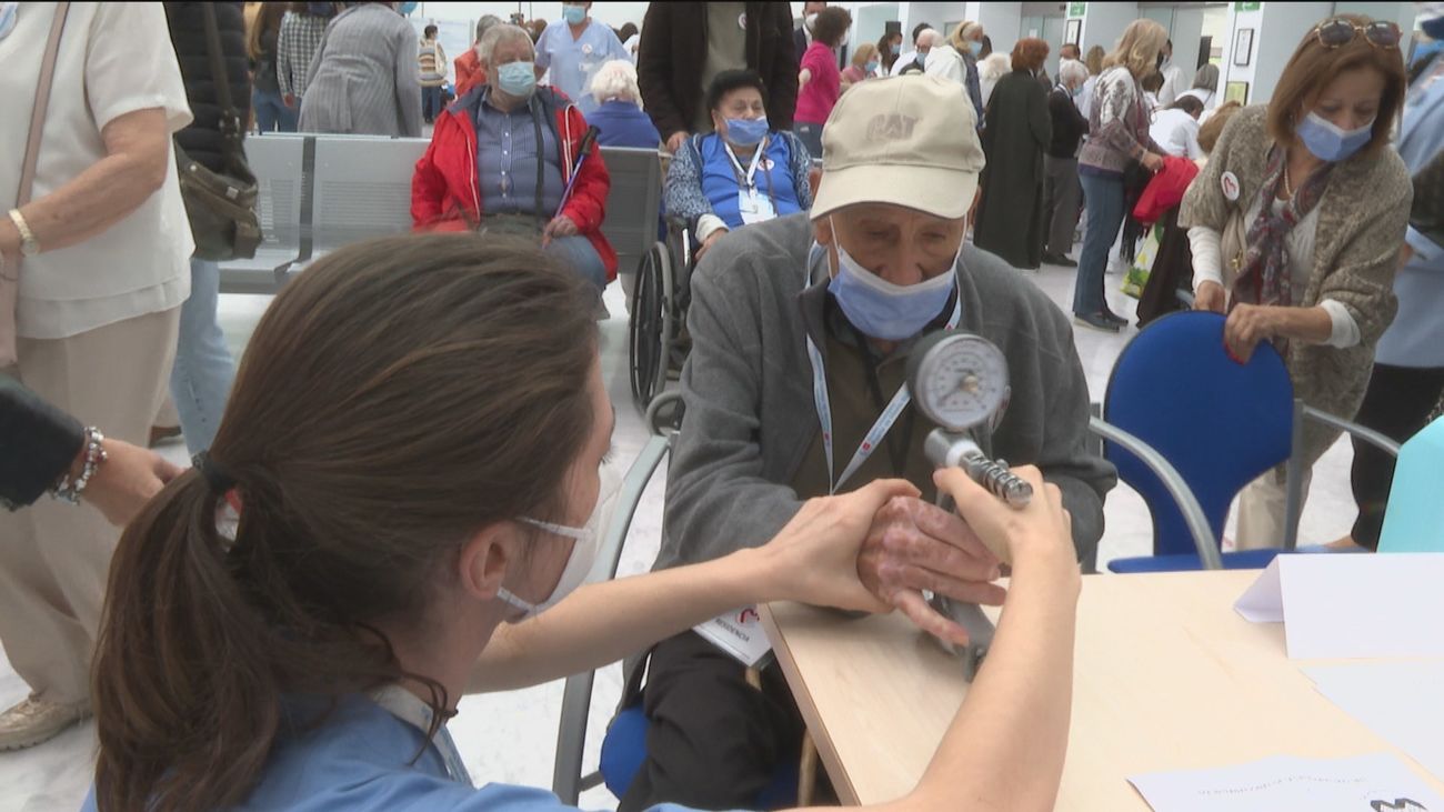 El Hospital Puerta de Hierro ha dedicado un día a los mayores