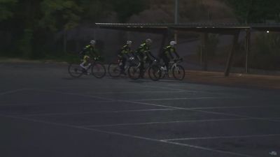 Montar en bicicleta por la calzada, deporte de riesgo...vial