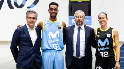 Adams Sola: "Estaremos arriba, soñando siempre con el ascenso"