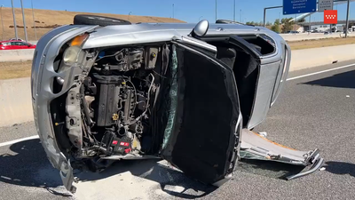 Grave accidente en la A-2 con vuelco de un turismo