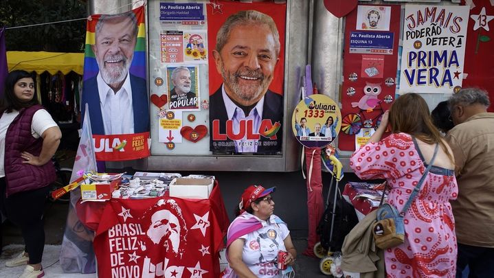 Seguidores del expresidente de Brasil, Luiz Inácio Lula da Silva, durante el pasado carnaval de Sao Paulo. / EUROPA PRESS