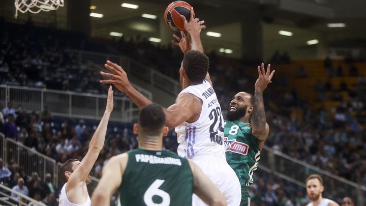 Tavares ante Panathinaikos / EFE