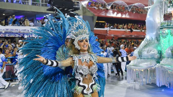 EuropaPress_4391181_desfiles_carnaval_vuelven_calles_brasil / EUROPA PRESS