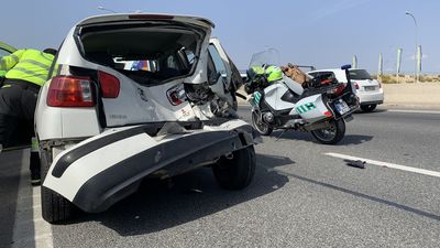 Muere un motorista tras chocar contra un coche en la A-3