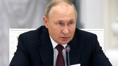 Putin cumple 70 años cada vez más aislado, tanto dentro como fuera de  Rusia