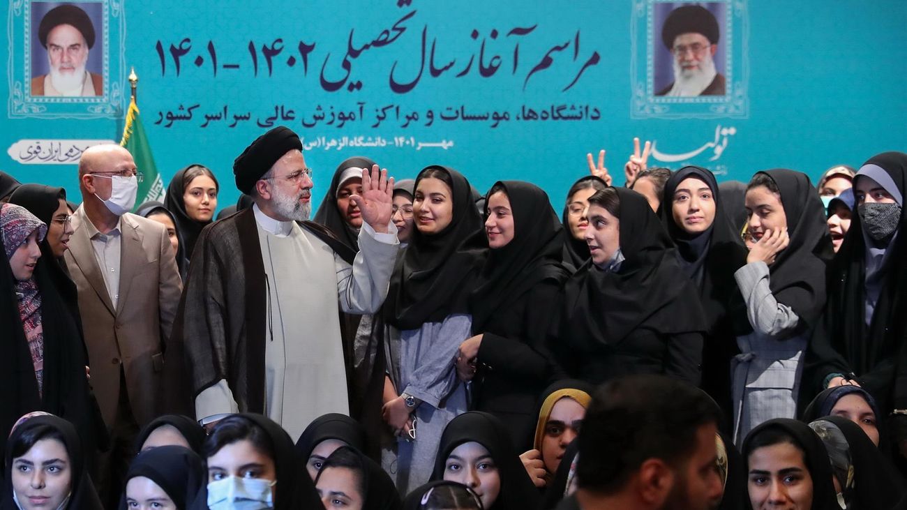 El líder supremo iraní, objetivo de un "hackeo" en la televisión del país