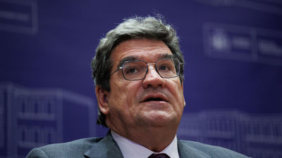 Los empresarios, molestos con Escrivá por aumentar los costes laborales