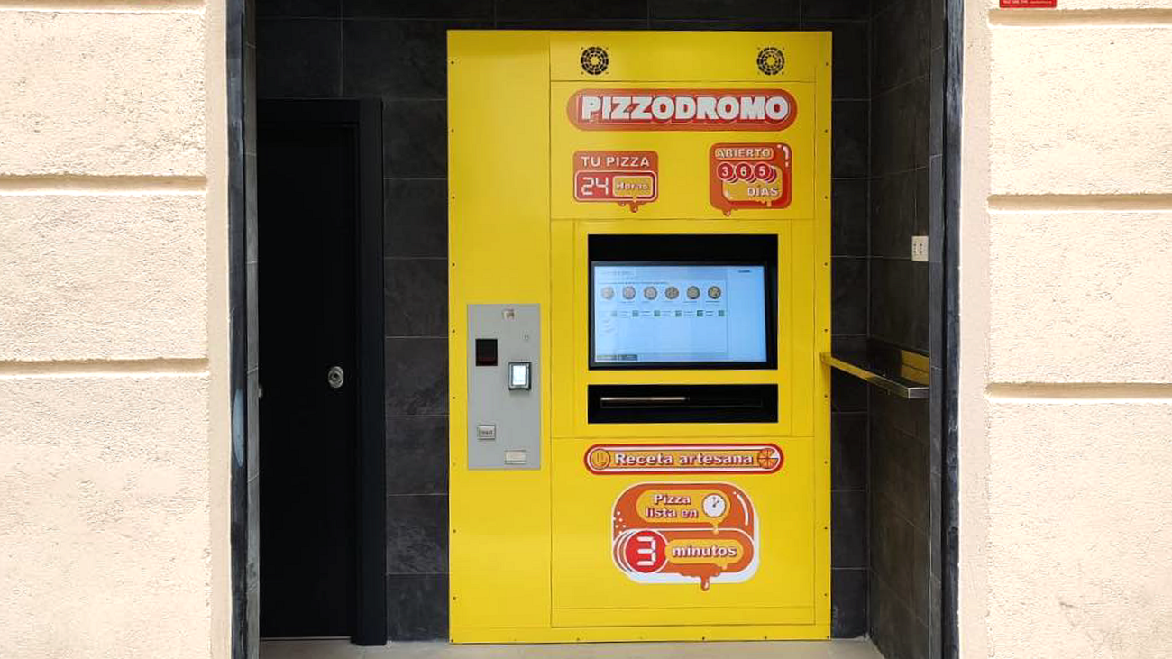 Llega la primera máquina expendedora de pizzas a Madrid