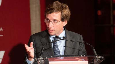 Almeida cierra la puerta a ampliar el horario de las terrazas en Navidad: "No es el camino correcto"