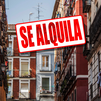 Concentración contra las subidas abusivas de los alquileres en Lavapiés
