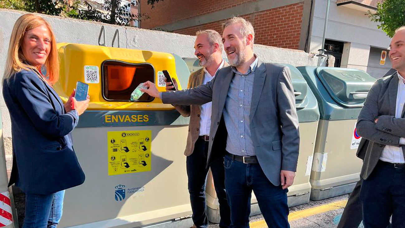 El Ayuntamiento y  @ecoembes  presentan RECICLOS, el sistema que recompensa a los ciudadanos por reciclar en el contenedor amarillo