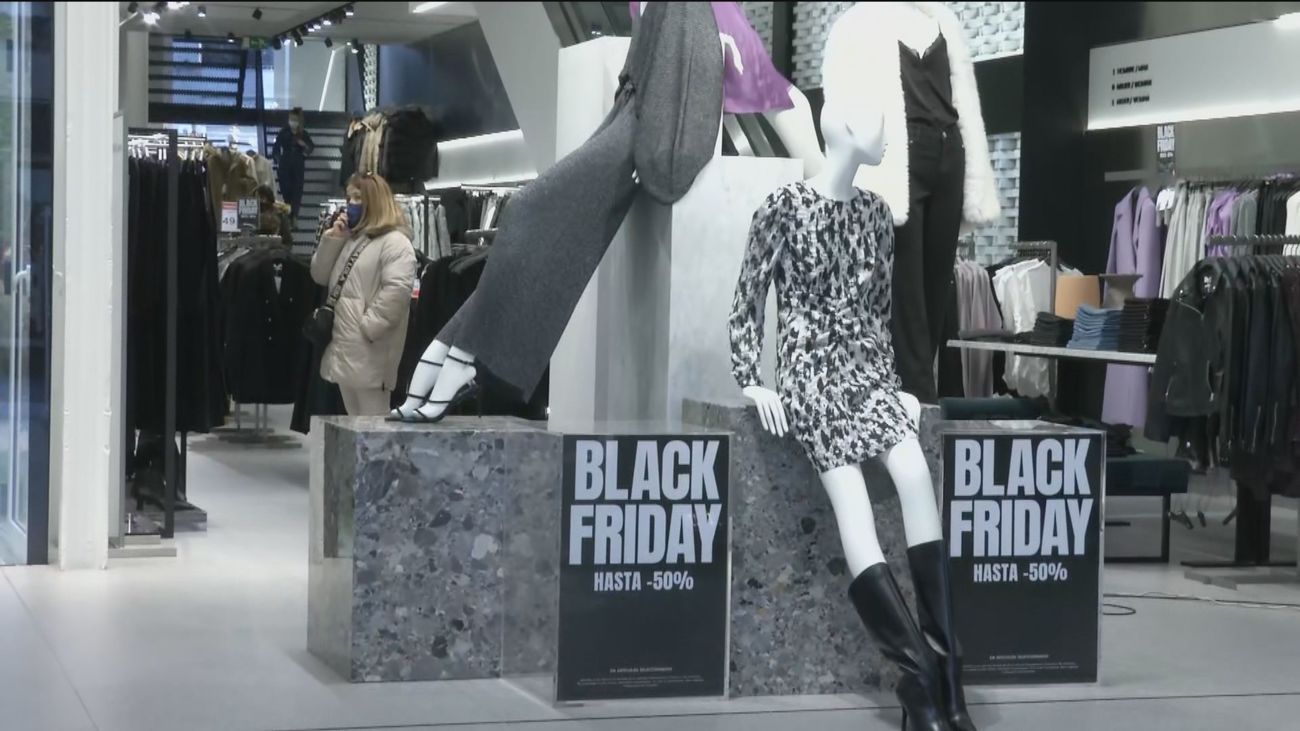 El pequeño comercio adelantará los descuentos del ‘Black Friday’