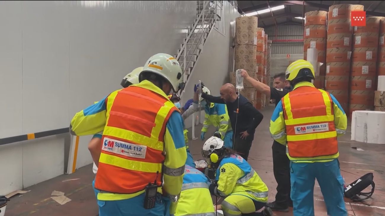 Muere un obrero de 64 años al caer desde una altura de 9 metros en una nave industrial de Torrejón de la Calzada
