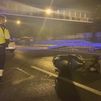 Un motorista en estado muy grave tras ser arrollado por un turismo en la M-30