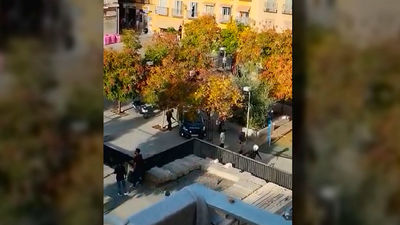 Un comerciante de origen chino, apuñalado por un cliente al que había expulsado del local en Lavapiés
