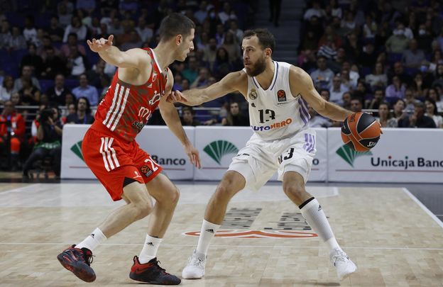 Sergio Rodríguez ante el Estrella Roja / EFE