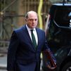El ministro de Defensa británico se autodescarta como candidato a primer ministro y apoya a Johnson