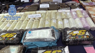 Vallecas: detenidas 21 personas que distribuían drogas a través de vehículos caleteados