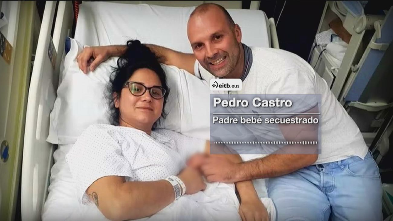 El padre del bebé raptado en Bilbao: "Nadie nos dio el protocolo de acompañar siempre al niño"