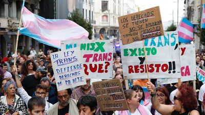 Piden en las calles de Madrid que el PSOE no retrase más la Ley Trans