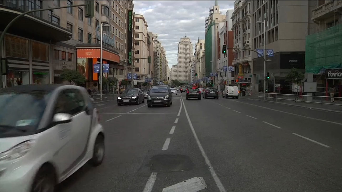 Más de un millón de coches no podrán circular libremente por 23 municipios de la Comunidad