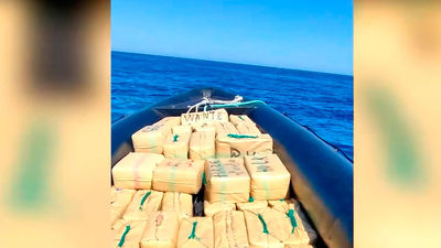 Frustran un alijo de 3.500 kilos de hachís frente a las costas de Huelva