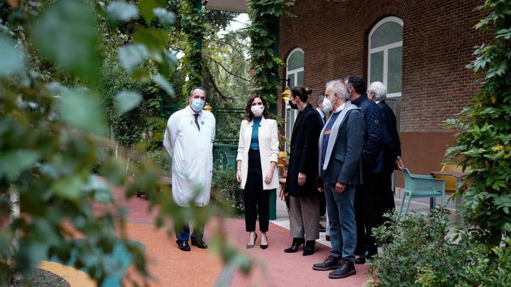 Díaz Ayuso visita la Sala de Hospitalización de Cuidados Paliativos Pediátricos del Hospital público Infantil Niño Jesús / CAM