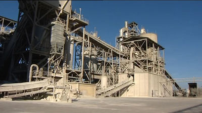 Frenazo en el  consumo de cemento en España, con 5 meses consecutivos de caídas