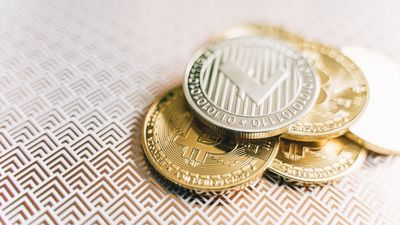 Los riesgos de las criptomonedas llegan a las aulas de Madrid