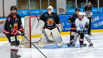 Majadahonda, líder en solitario de la liga femenina de hockey hielo