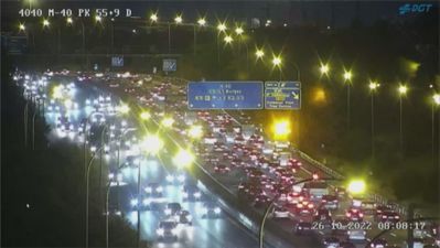 Dos accidentes en la M-40 complican el tráfico