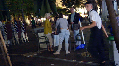 Hosteleros de Madrid, obligados a reducir plantilla por la normativa de cierre de terrazas a las 11 de la noche