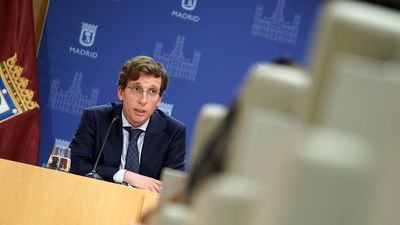 Almeida baja el IBI al mínimo, suprime tasas e incrementa un 7% el gasto social en sus presupuestos