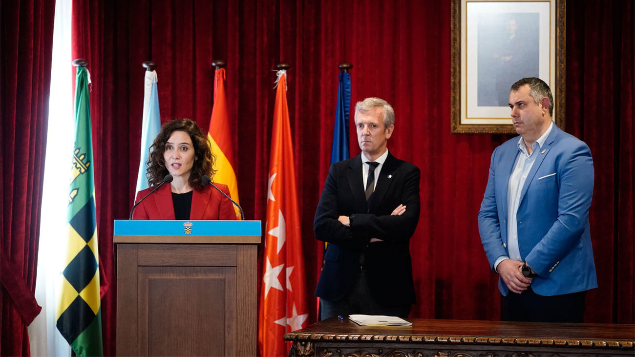 Ayuso recuerda en la localidad natal de Isabel Zendal que "lo importante no es el origen de las personas sino lo que aportan al mundo"