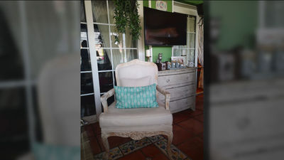 Cuando abres tu casa para vender todo lo que tienes