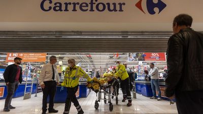 Apuñalamiento múltiple en un Carrefour: el español Pablo Marí será operado este viernes